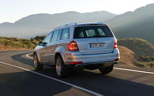   Mercedes-Benz GL350 BlueTEC - 2009