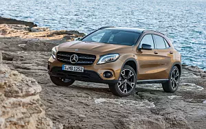   Mercedes-Benz GLA 220 d 4MATIC - 2017