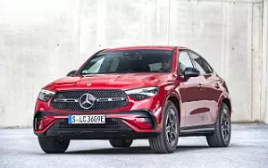   Mercedes-Benz GLC 400 e 4MATIC Coupe AMG Line - 2023