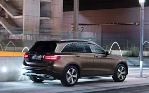   Mercedes-Benz GLC 250 d 4MATIC Off-Road Line - 2015