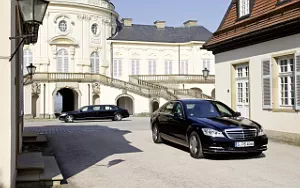   Mercedes-Benz S600 Pullman Guard - 2011