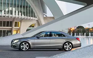   Mercedes-Benz S400 HYBRID - 2013