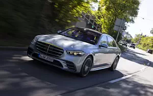   Mercedes-Benz S-class AMG Line (High Tech Silver) - 2020