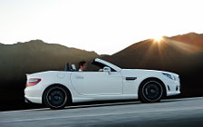   Mercedes-Benz SLK55 AMG - 2011