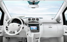  Mercedes-Benz Viano Vision Pearl - 2011