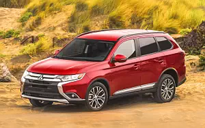   Mitsubishi Outlander SEL US-spec - 2015