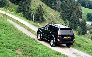   Mitsubishi Pajero Sport 3.0 V6 AT - 2005