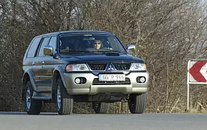   Mitsubishi Pajero Sport 3.0 V6 AT - 2005