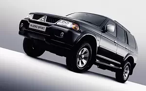   Mitsubishi Pajero Sport 3.0 V6 MT - 2005