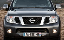   Nissan Pathfinder - 2010