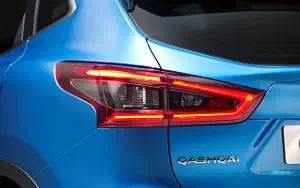   Nissan Qashqai - 2017