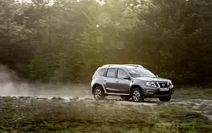   Nissan-Terrano-RU-spec-2014