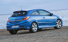   Opel Astra OPC - 2005