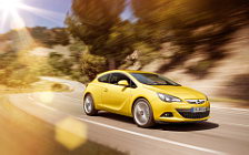   Opel Astra GTC - 2011