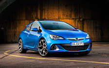   Opel Astra OPC - 2012