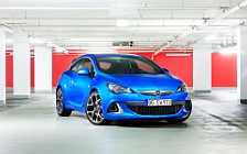   Opel Astra OPC - 2012