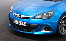   Opel Astra OPC - 2012