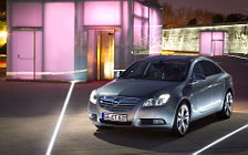   Opel Insignia BiTurbo - 2012