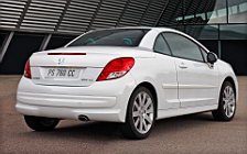   Peugeot 207 CC - 2009