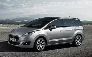   Peugeot 5008 - 2013