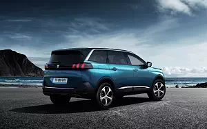   Peugeot 5008 - 2016