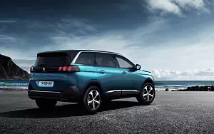   Peugeot 5008 - 2016