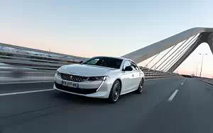   Peugeot 508 GT Hybrid - 2020