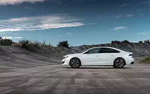   Peugeot 508 GT Hybrid - 2020