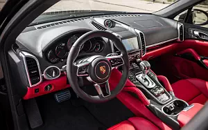      Porsche Cayenne S US-spec - 2015