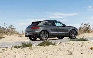      Porsche Macan Turbo US-spec - 2014