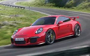   Porsche 911 GT3 - 2013