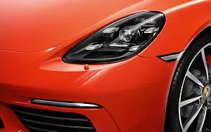   Porsche 718 Boxster S - 2016