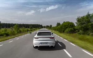   Porsche Cayenne Turbo S E-Hybrid Coupe - 2019