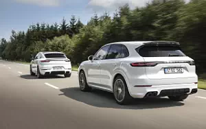   Porsche Cayenne Turbo S E-Hybrid Coupe - 2019