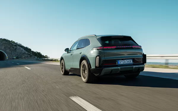   Porsche Cayenne Turbo Electric - 2026