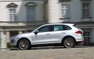   Porsche Cayenne Diesel - 2010