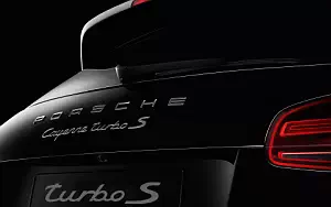   Porsche Cayenne Turbo S - 2015