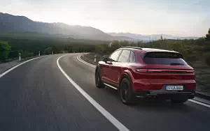   Porsche Cayenne GTS - 2024