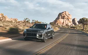   Porsche Cayenne S SportDesign Package (Quarzite Grey Metallic) - 2024