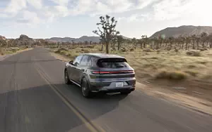   Porsche Cayenne S SportDesign Package (Quarzite Grey Metallic) - 2024