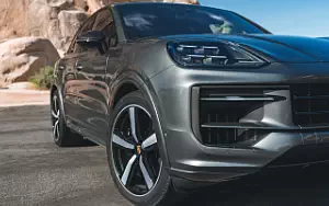   Porsche Cayenne S SportDesign Package (Quarzite Grey Metallic) - 2024