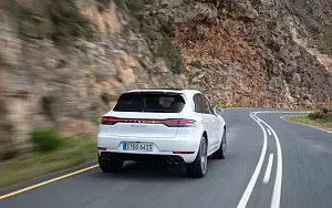   Porsche Macan Turbo (Carrara White Metallic) - 2019