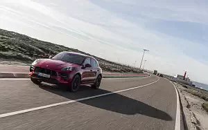   Porsche Macan GTS (Carmine Red) - 2020