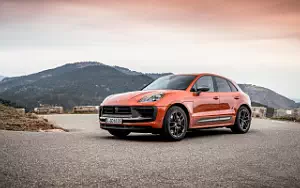   Porsche Macan T (Papaya Metallic) - 2022