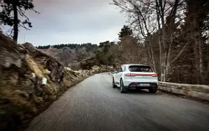   Porsche Macan T (Pure White) - 2022