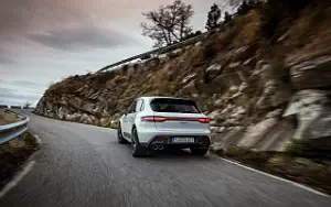   Porsche Macan T (Pure White) - 2022