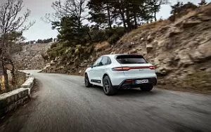   Porsche Macan T (Pure White) - 2022