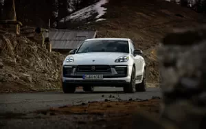   Porsche Macan T (Pure White) - 2022