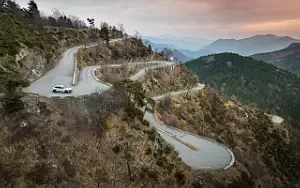   Porsche Macan T (Pure White) - 2022