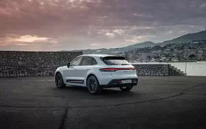   Porsche Macan T (Pure White) - 2022